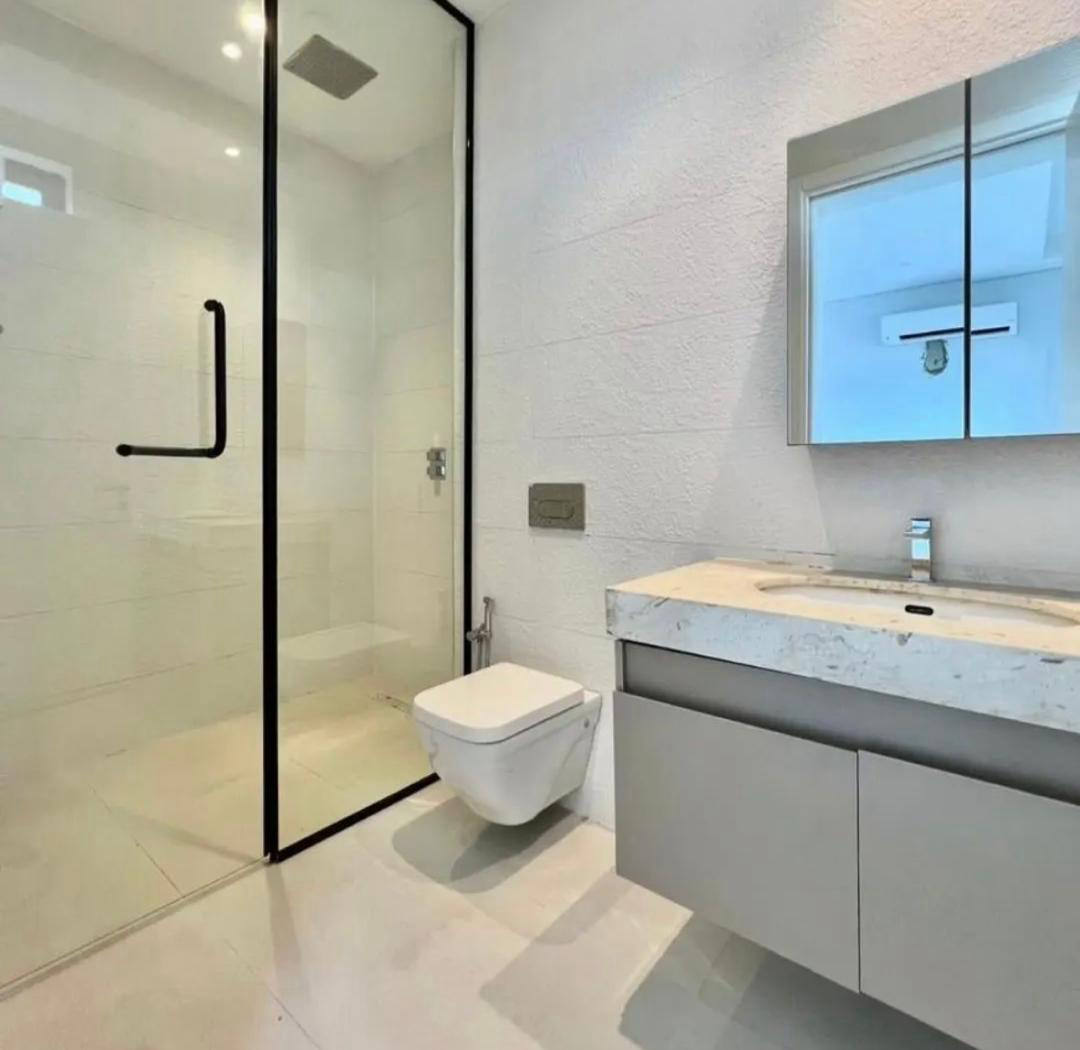 Квартира, 861 м², 1 200 000$ — FAKTOR